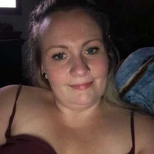 Meet your Posher, Steph